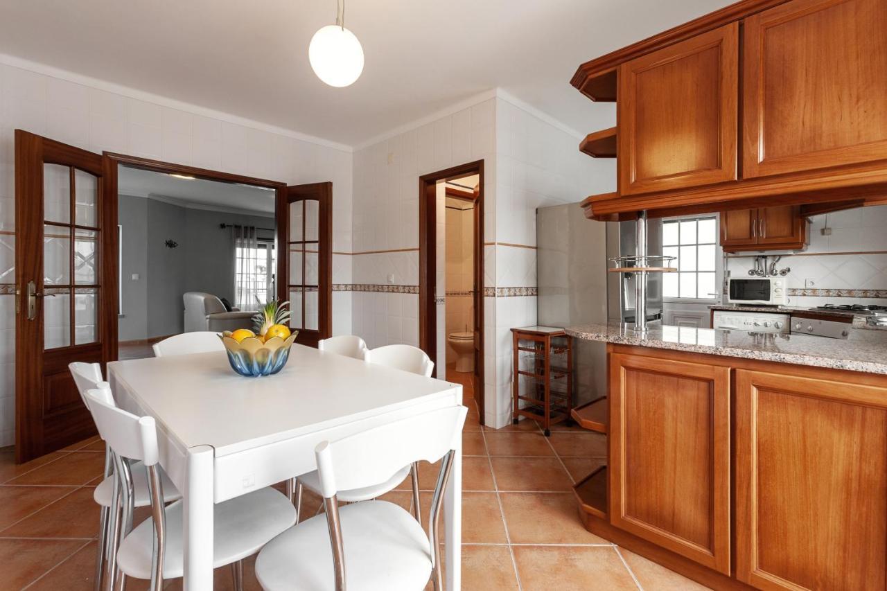 Ocean Breeze Villa อาโตเกีย ดา บาเลยา ภายนอก รูปภาพ